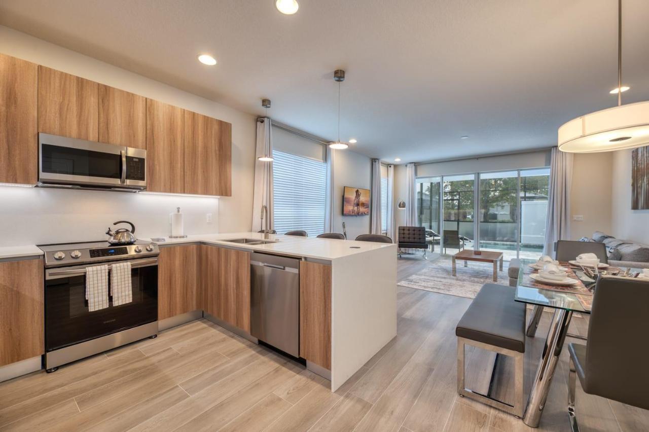 Four Corners Pleasant Townhome With Private Pool Near Disney מראה חיצוני תמונה