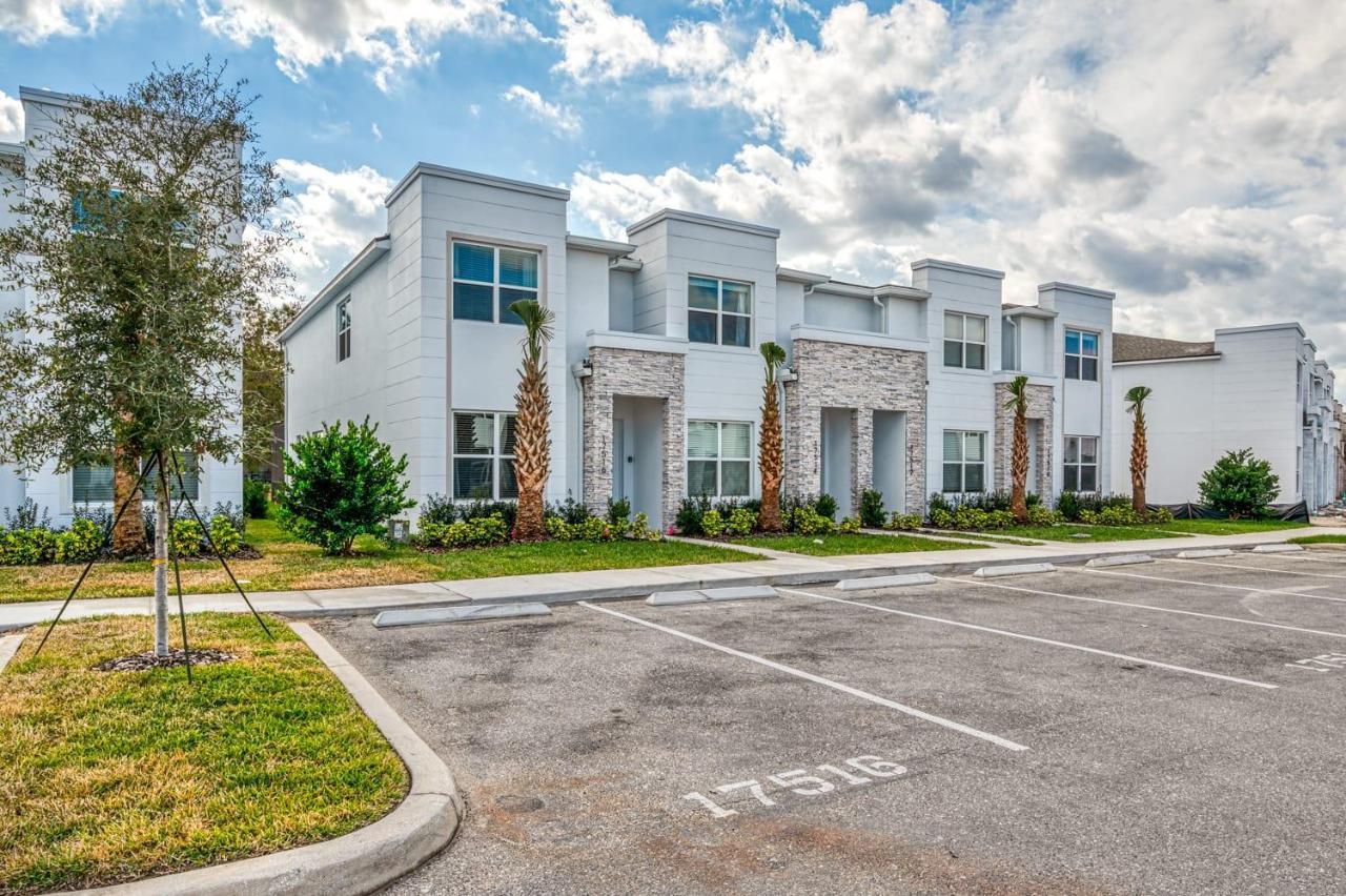 Four Corners Pleasant Townhome With Private Pool Near Disney מראה חיצוני תמונה